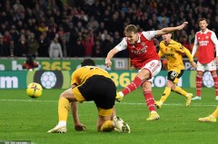 英格兰新星7000万加盟曼联？转会传闻再起波澜